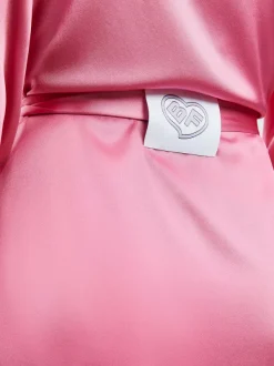 Women Alice and Olivia A+O X Big Feelings Becca Robe