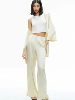 Women Alice and Olivia A+O X Big Feelings Becca Robe