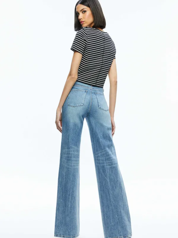 Women Alice and Olivia Cindy Classic Cropped Tee