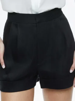 Women Alice and Olivia Conry Cuff Short