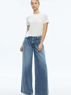 Women Alice and Olivia Perfect Tee