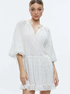 Women Alice and Olivia Sherrie Gathered Tunic Dress